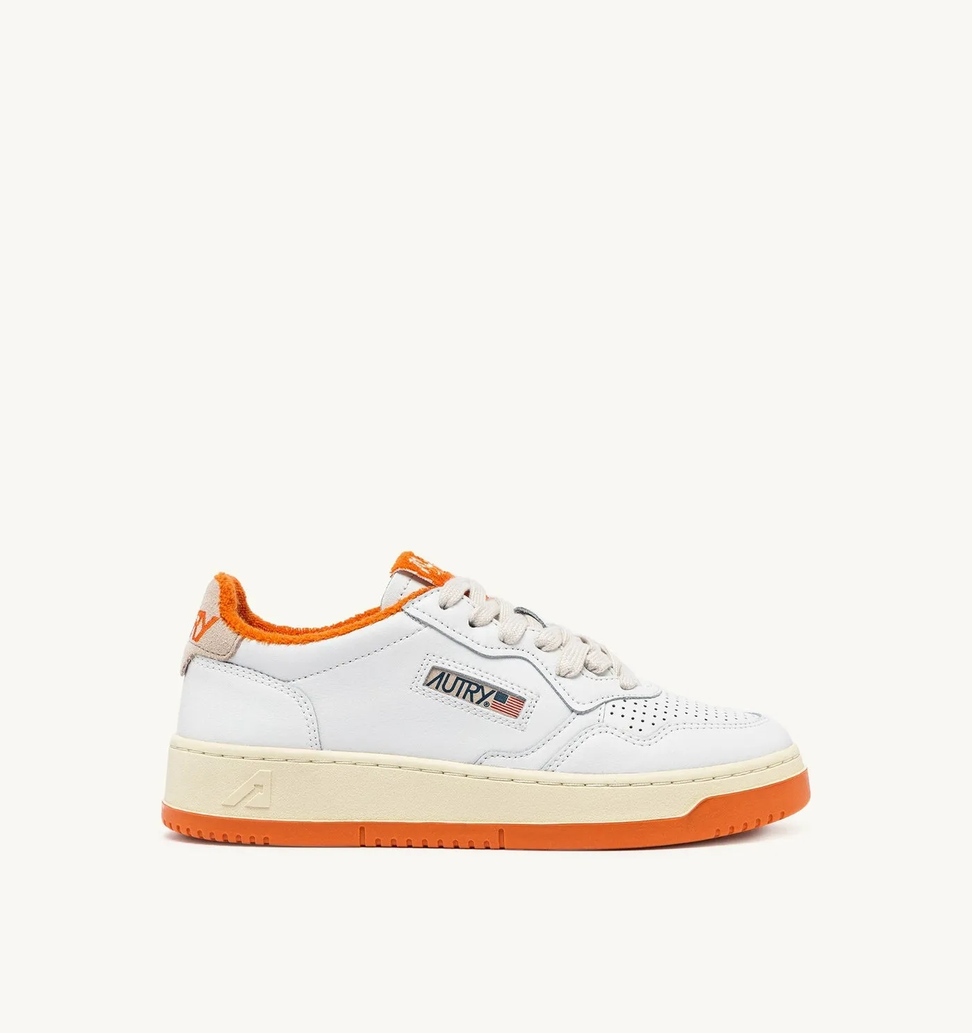 MEDALIST LOW IN PELLE COLORE BIANCO E AMBERGLOW