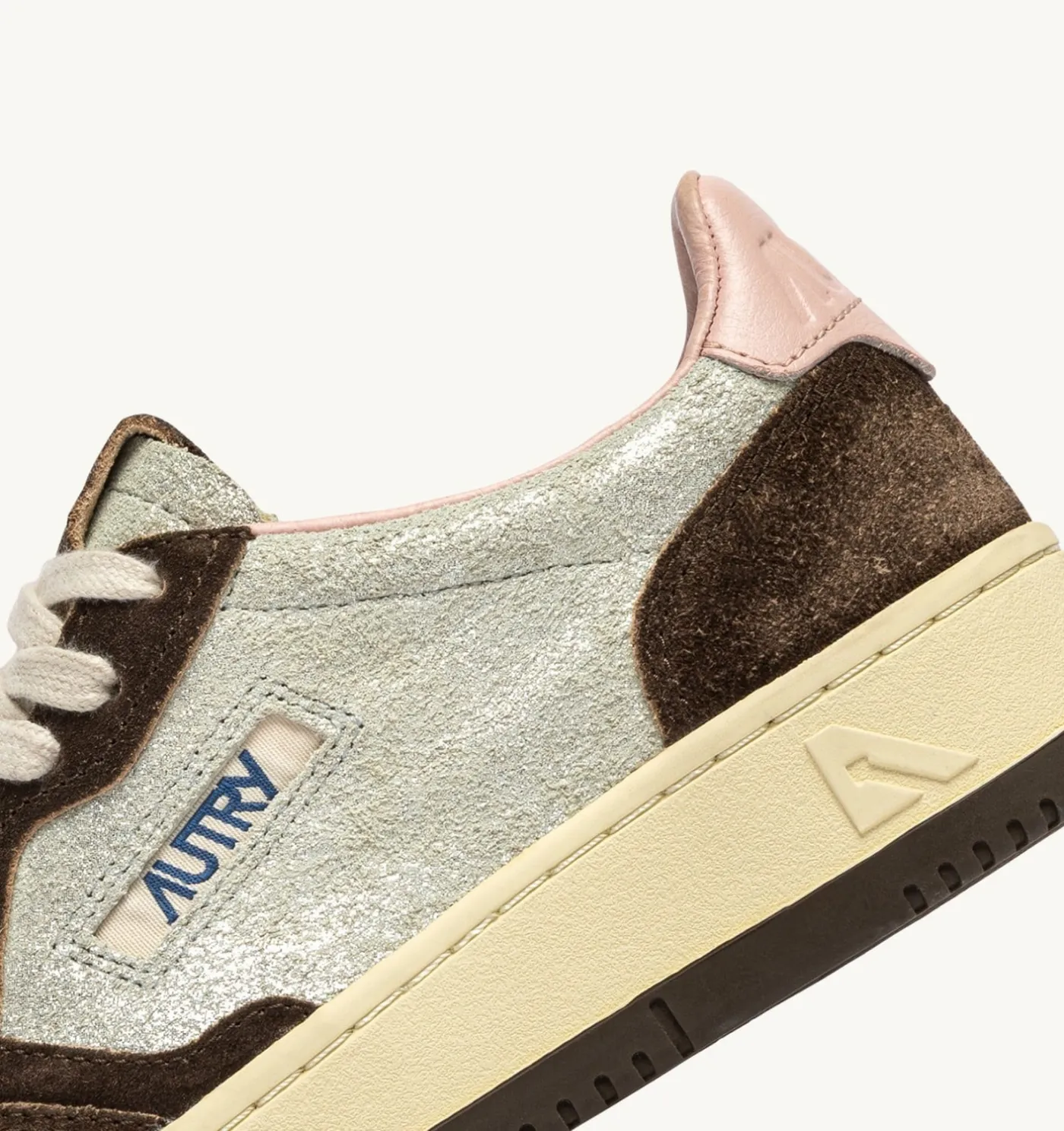 SNEAKERS MEDALIST LOW IN SUEDE ARGENTO E MUSTANG SUGAR